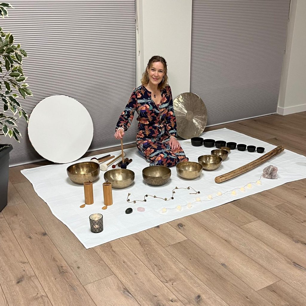 SoundBath - Hester Bedet
